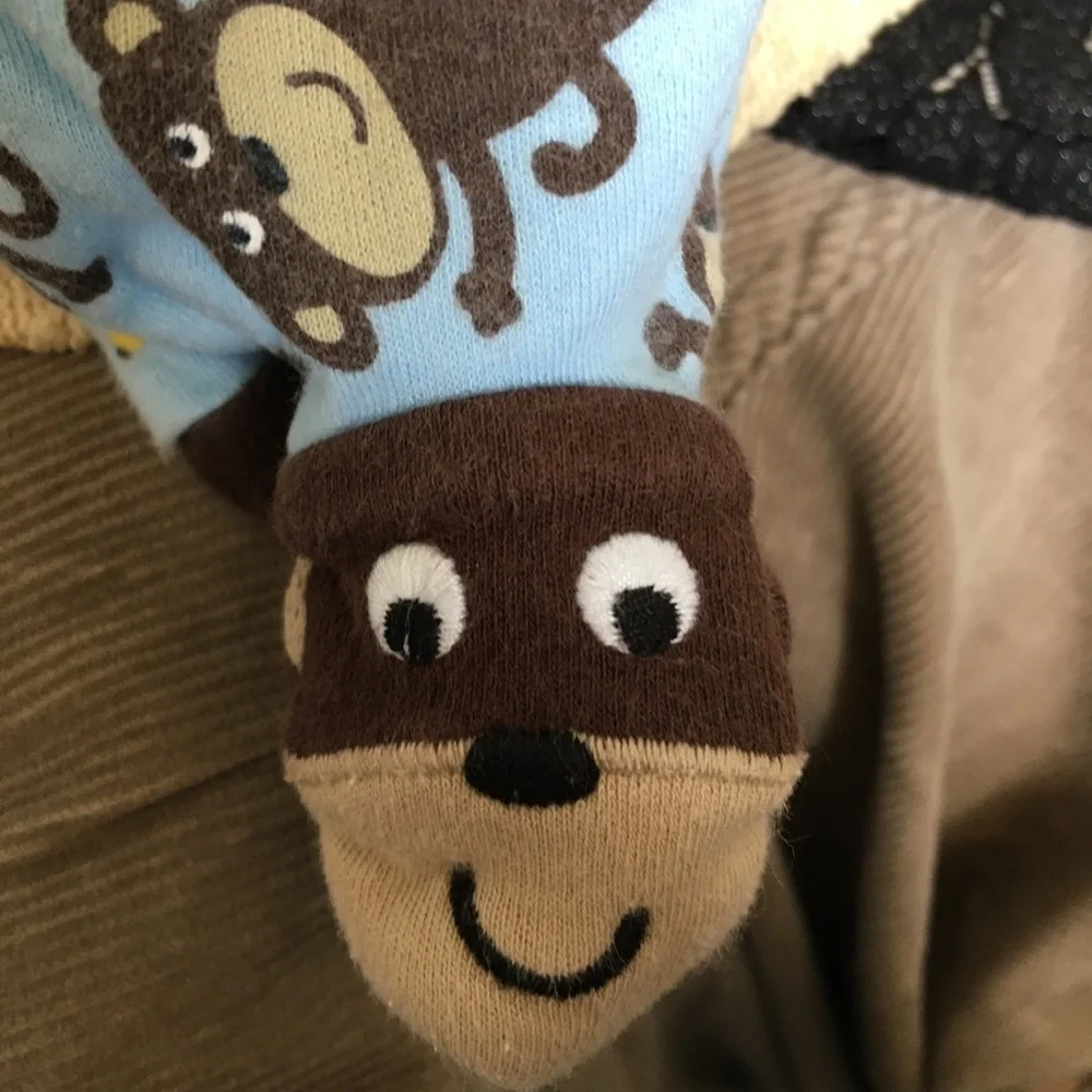 FINAL MARKDOWN Carters footed sleeper 3 months